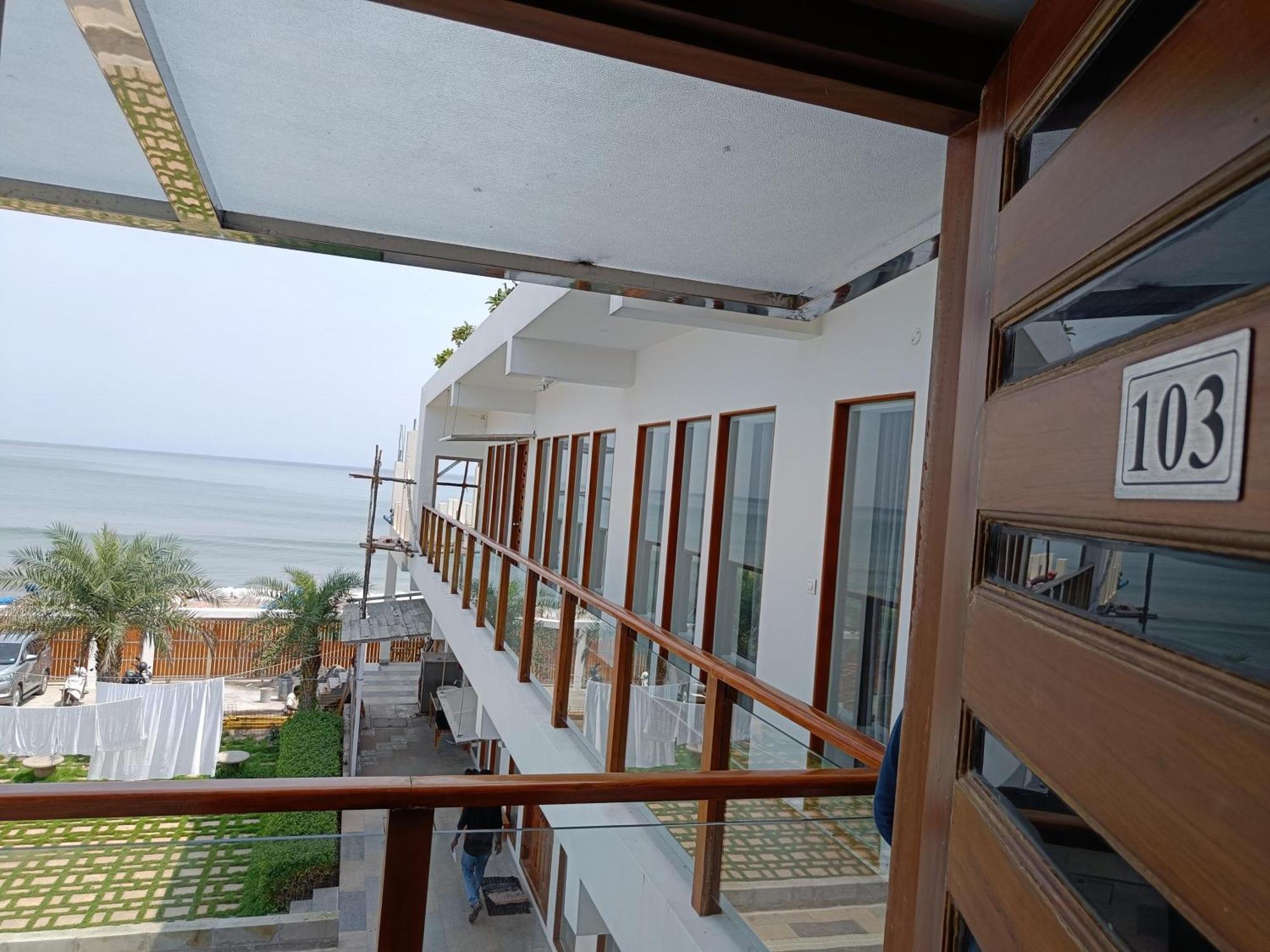 Umino Beach Resort Madras Buitenkant foto